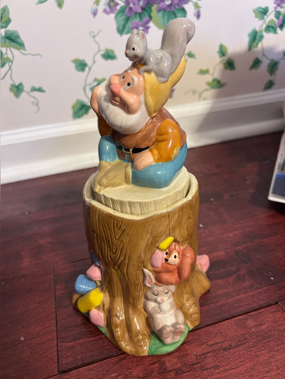 Treasure Craft Disney Snow White & The Seven Dwarfs Treat Jar Canister - Happy